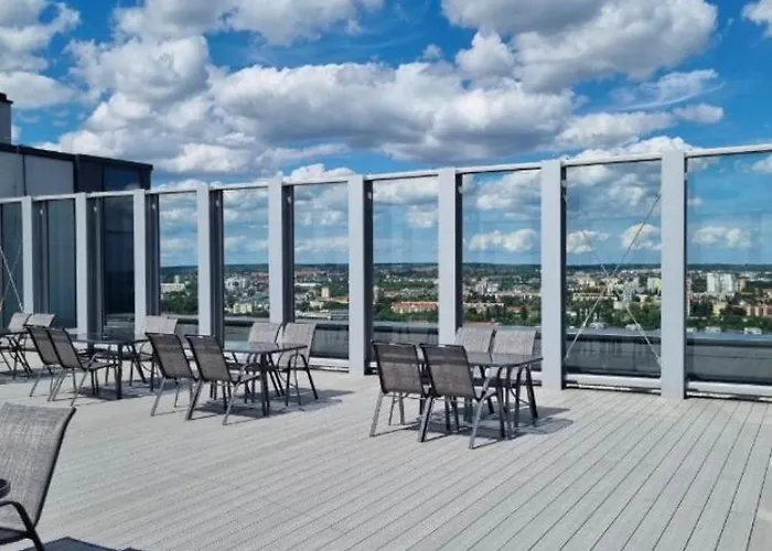 Hanza Tower Prestige Lux 20 & Pool Apartamento *